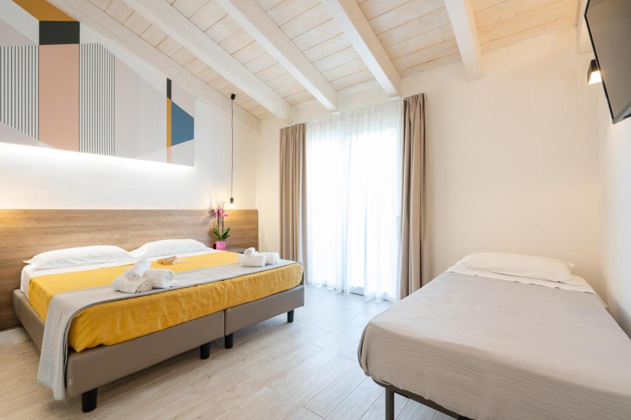 Horizon Hotel Badesi Kültér fotó