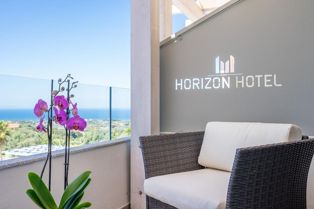Horizon Hotel Badesi Kültér fotó
